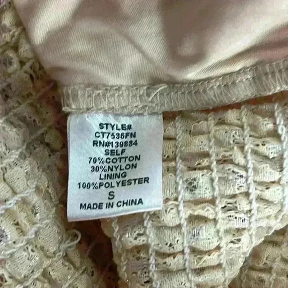 Forever 21 Cottagecore Sparkly Lace Puff Sleeve Cropped Blouse, S - Picture 9 of 9